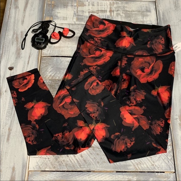 🌹Victoria's Secret Sport 7/8 size XL🌹 - Picture 2 of 6